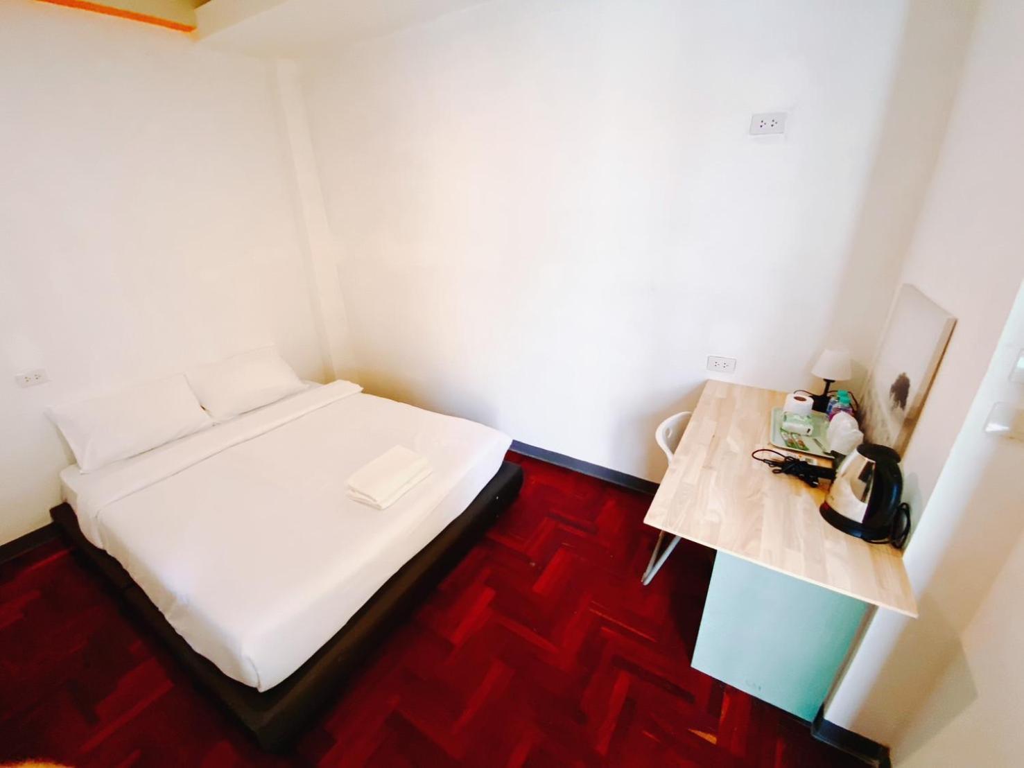 Go Inn Bts Surasak Silom Bkk โกอินน์ บีทีเอส สถานีสุรศักดิ์ Бангкок Экстерьер фото